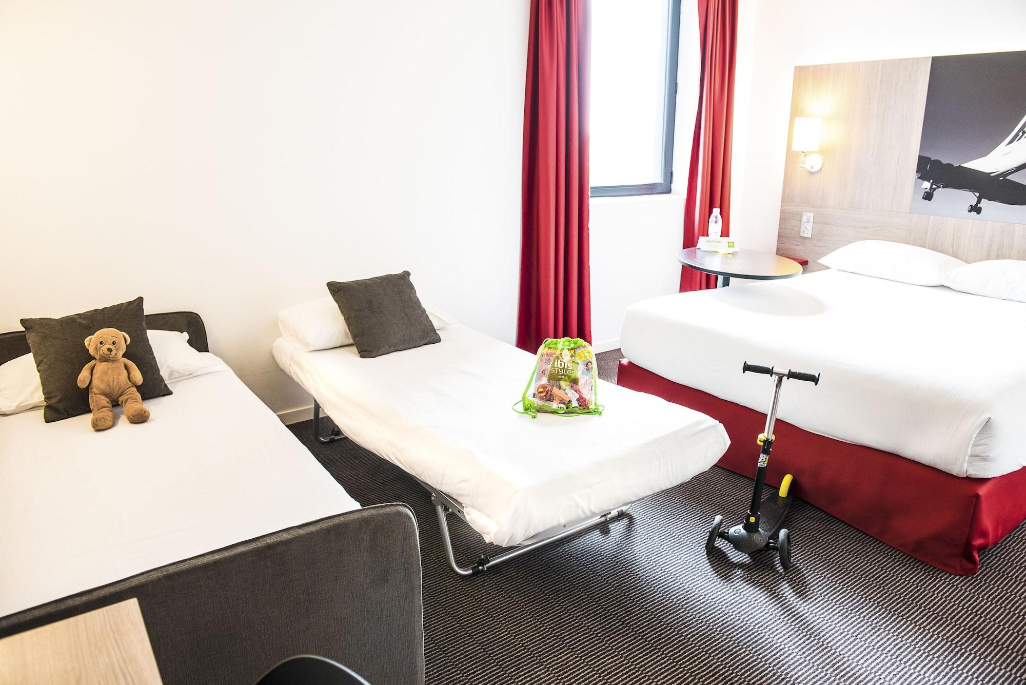 Ibis Styles Toulouse Cite Espace Exterior photo